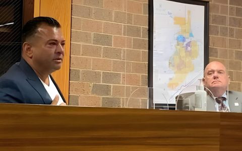 burr-ridge-mayor-return-donations-indicted-restaurateur