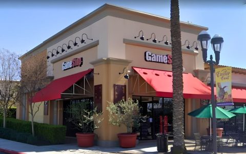 Exterior of the GameStop store on West Lugonia Avenue in Redlands where PlayStation consoles were stolen