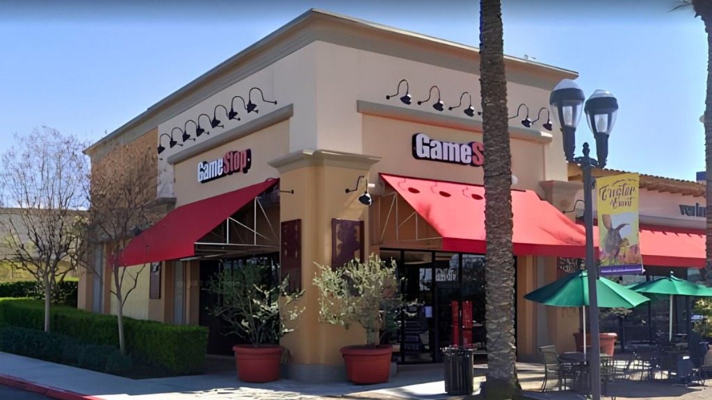 Exterior of the GameStop store on West Lugonia Avenue in Redlands where PlayStation consoles were stolen