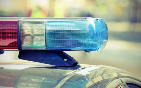 new-lenox-illinois-burglars-damage-three-gaming-machines-at-route-30-liquors-police-say