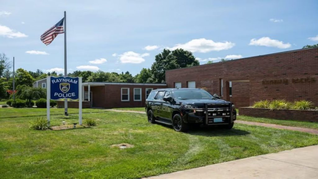 raynham-teen-gaming-chat-school-threats
