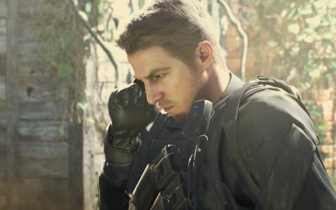 Chris Redfield in Resident Evil 7's Not a Hero expansion