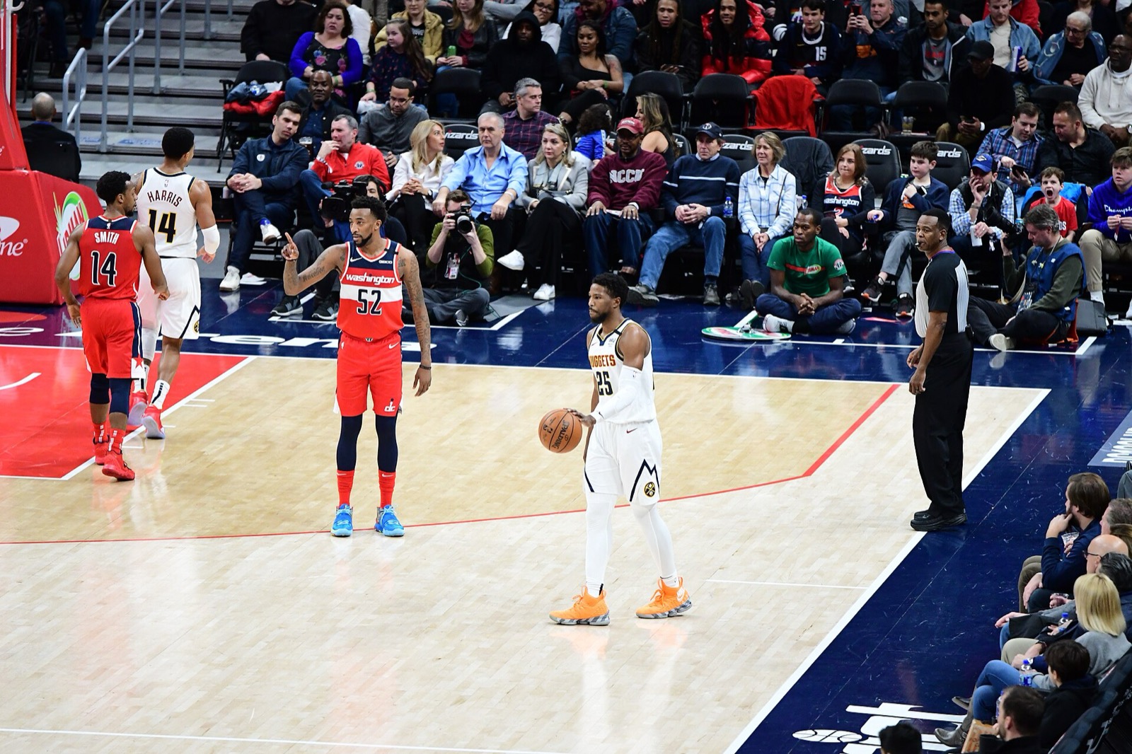Malik Beasley in a Denver Nuggets uniform during a game in January 2020